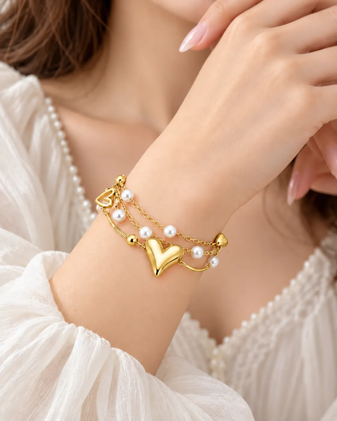Hartjes armband met pareldetails